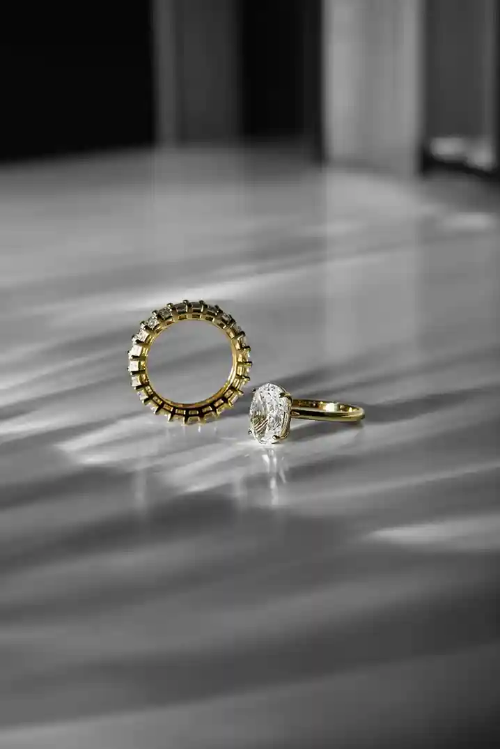 Luxury gold jewellery piece